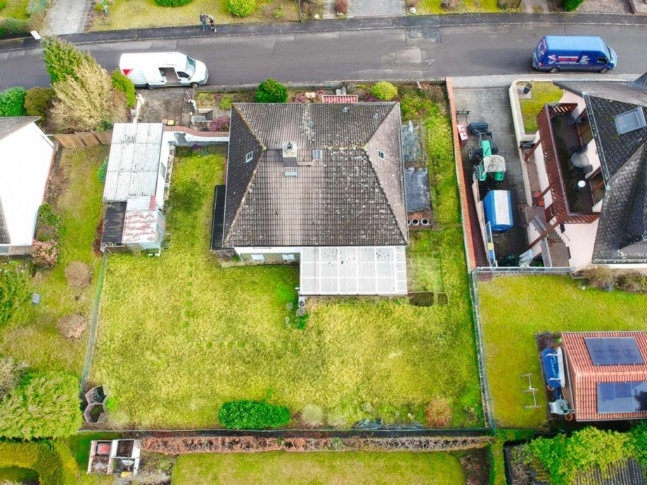 Gro�es Westgrundst�ck Einfamilienhaus Hohenstein