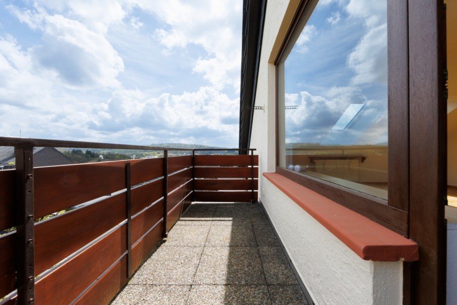 S�dostbalkon Dachgeschosswohnung Taunusstein