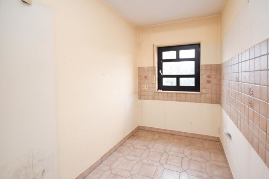 Praktisch geschnittene K�che Etagenwohnung Bischofsheim