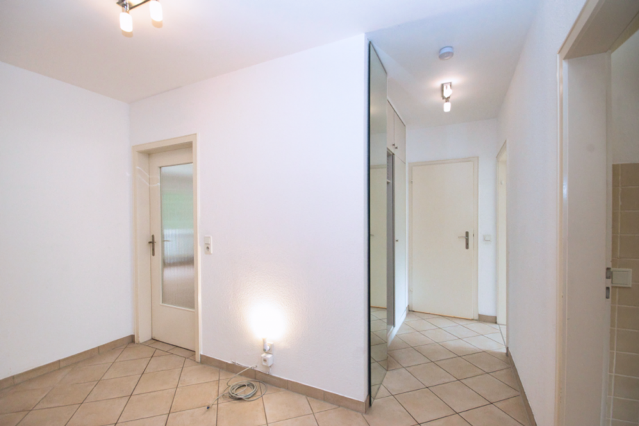 Gut geschnittene Diele mit Abstellraum Erdgeschosswohnung Bad Homburg vor der H�he