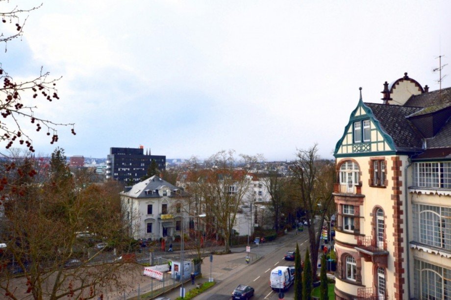 Bestlage mit toller Aussicht Penthousewohnung Wiesbaden