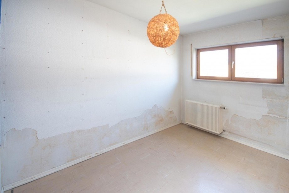 Arbeitszimmer Reihenmittelhaus Fl�rsheim am Main