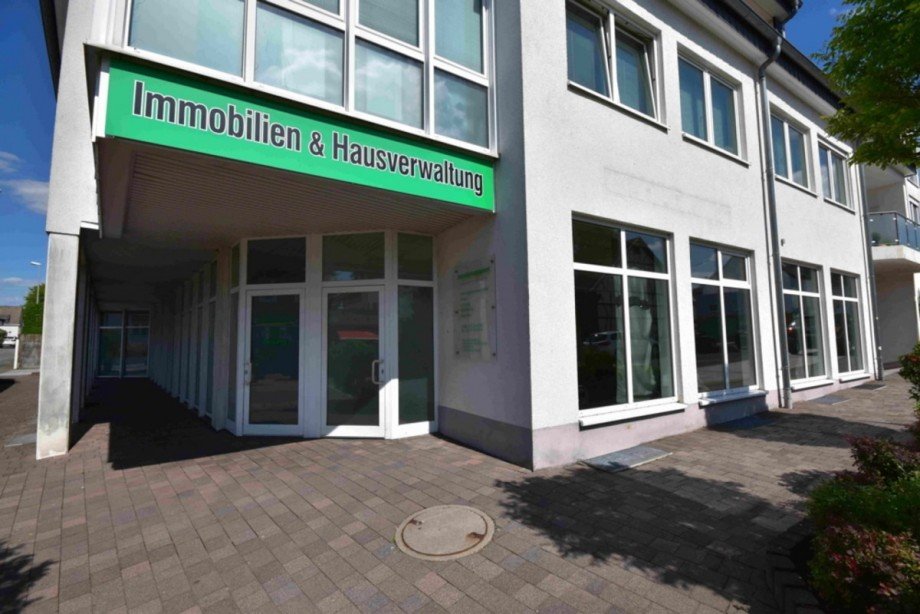 Schaufensterfront Ladenlokal Taunusstein